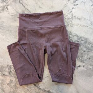 Athleta Rise Up Rib 7/8 Tight